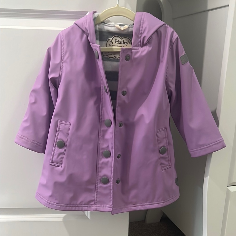 Hatley Kids Purple Raincoat Size 3